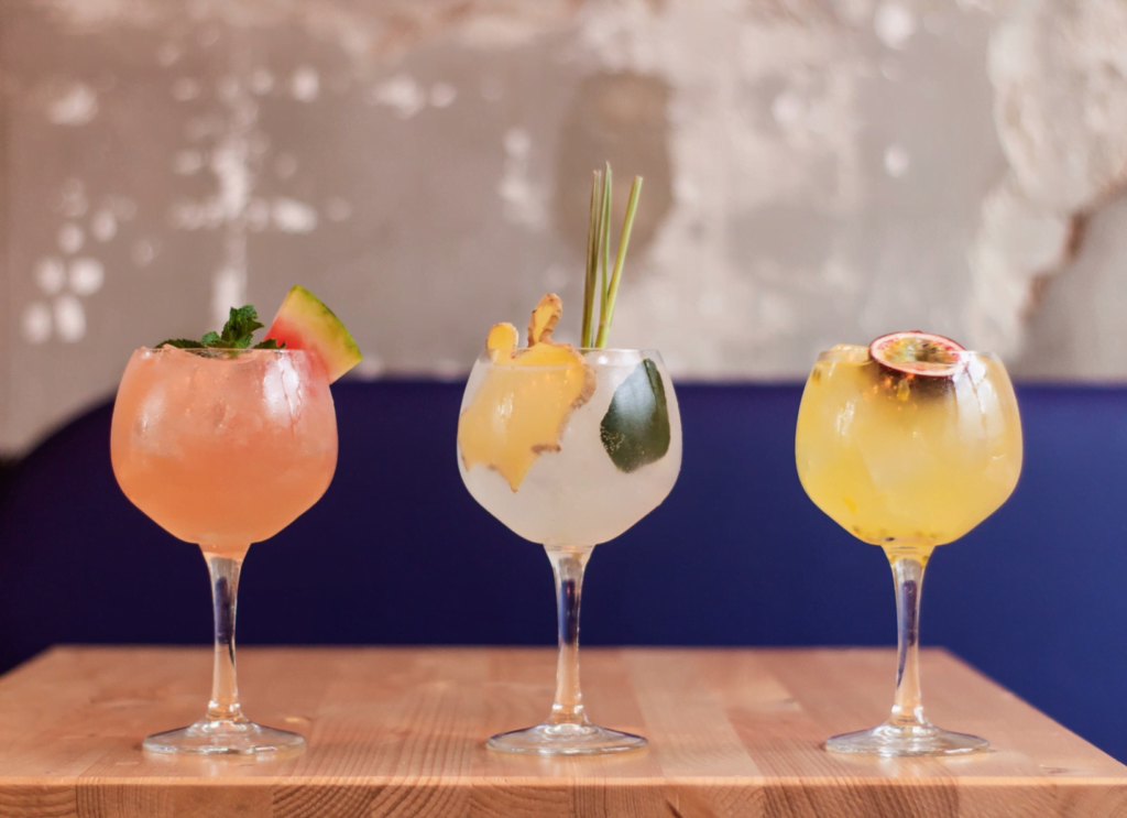 Gin Liqueur Gin liqueur is a type of sweetened gin.